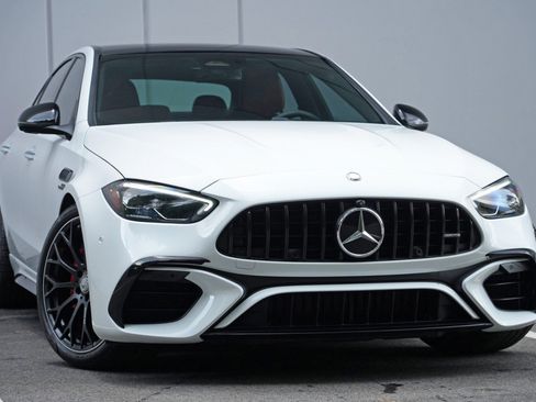 Used 2024 Mercedes-Benz C 63 AMG S image 4