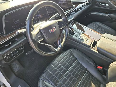 Used 2023 Cadillac Escalade Sport Platinum image 21