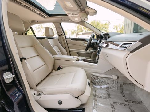 Used 2015 Mercedes-Benz E 350 4MATIC Sedan w/ Premium 1 Package image 31