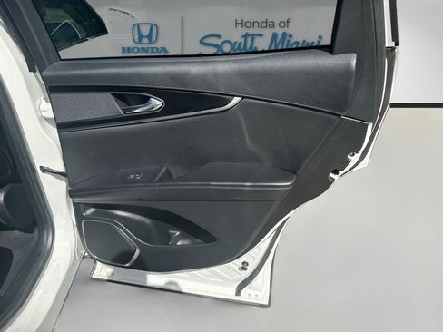 Used 2023 Lincoln Nautilus AWD w/ Premium Package image 30