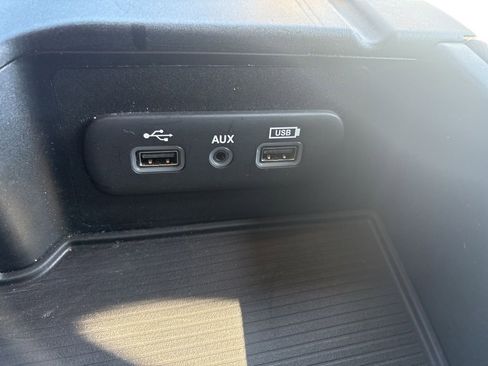 Used 2024 RAM 1500 Classic Warlock image 36