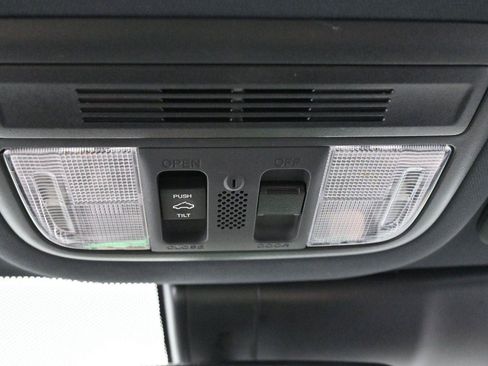 Used 2019 Honda Civic Sport Touring image 25