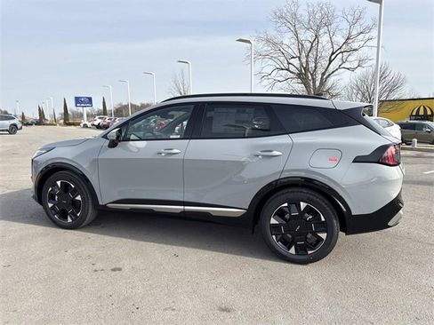 New 2026 Kia Sportage SX image 7