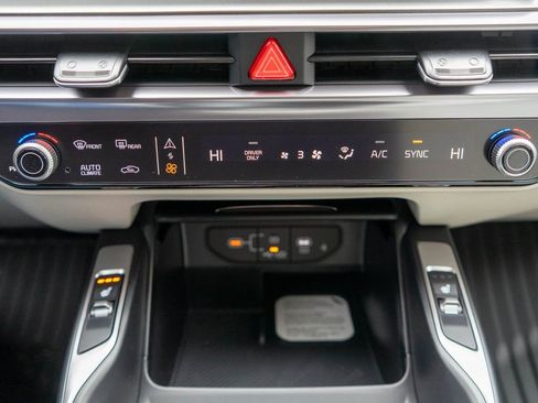 New 2026 Kia Sorento EX w/ EX Premium Package AWD/4WD image 26