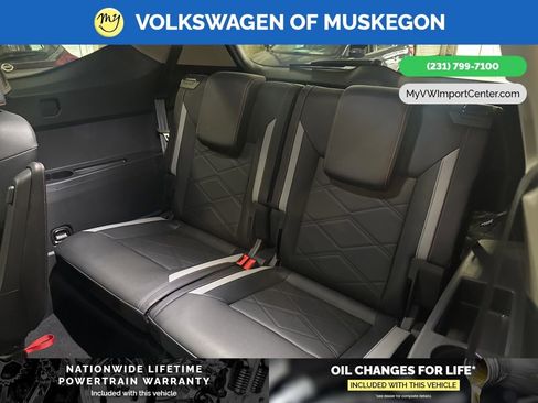 New 2026 Volkswagen Atlas Peak Edition AWD/4WD image 26