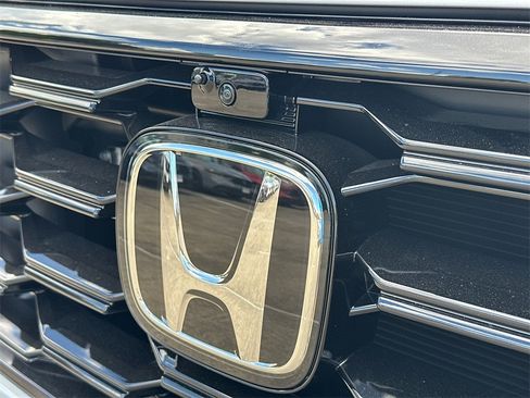 New 2025 Honda Pilot TrailSport image 13