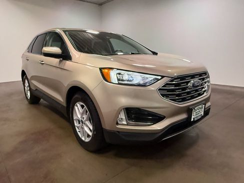 Used 2021 Ford Edge SEL w/ Convenience Package AWD/4WD image 30