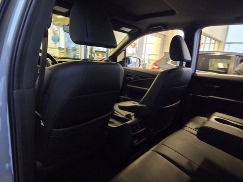 Certified 2023 Honda Ridgeline Black Edition image 16