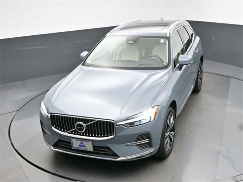 Used 2022 Volvo XC60 B6 Inscription w/ Advanced Package image 50