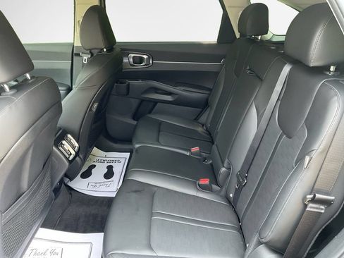 Certified 2026 Kia Sorento S w/ S Panoramic Sunroof Package AWD/4WD image 24