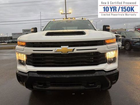Certified 2024 Chevrolet Silverado 2500 Custom w/ Custom Value Package image 2