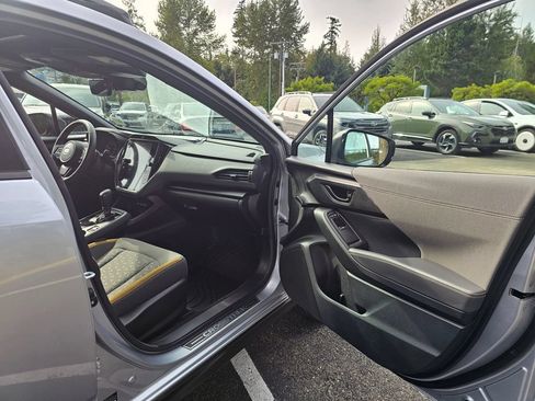 Used 2024 Subaru Crosstrek 2.5i Sport w/ Crosstrek Mirror Package AWD/4WD image 10