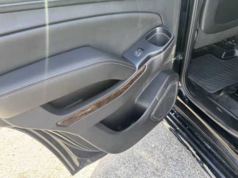 Used 2015 Chevrolet Tahoe 2WD image 7