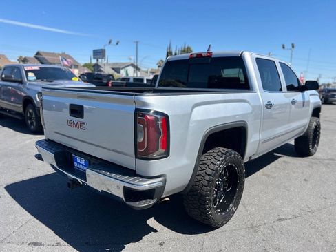 Used 2018 GMC Sierra 1500 SLT AWD/4WD image 6