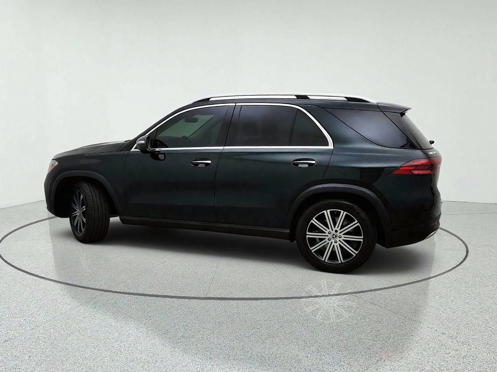 Certified 2024 Mercedes-Benz GLE 450 4MATIC image 13