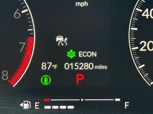 Used 2024 Honda Civic Sport image 17