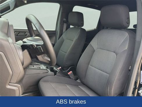 Used 2023 Chevrolet Colorado W/T RWD image 15