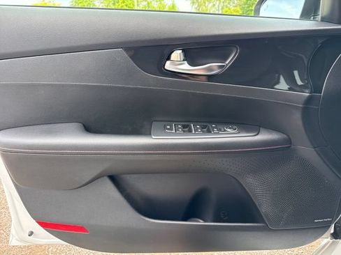 Used 2022 Kia Forte GT FWD image 22
