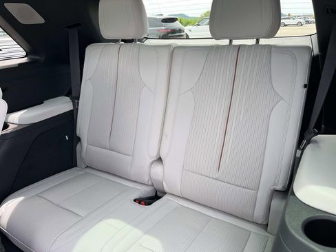 New 2026 Cadillac Vistiq Luxury AWD/4WD image 20