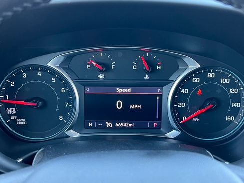 Used 2019 Chevrolet Equinox Premier AWD/4WD image 19