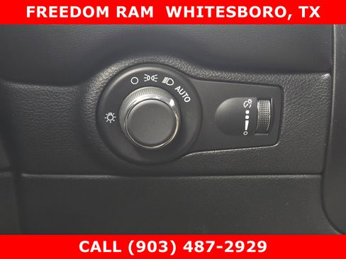 Used 2024 Dodge Durango GT image 16