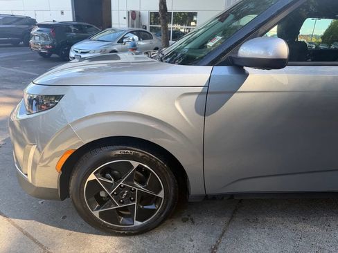 Used 2023 Kia Soul EX FWD image 6