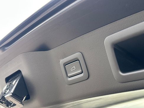 New 2025 MAZDA CX-5 Signature image 10