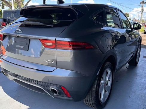 Used 2020 Jaguar E-PACE SE image 4
