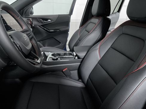 New 2026 Chevrolet Equinox RS w/ LPO, Floor Liner Package image 77
