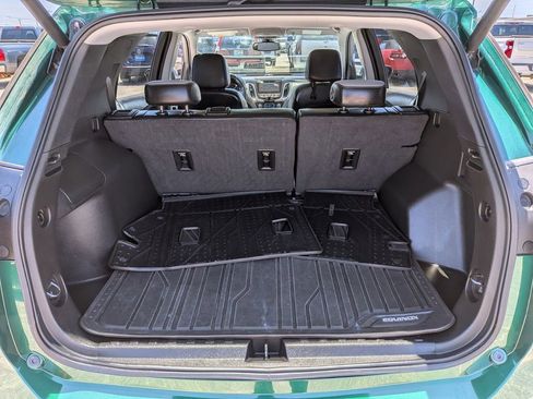 Used 2018 Chevrolet Equinox Premier FWD image 26