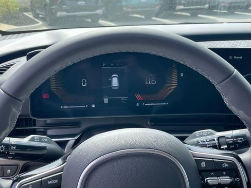 New 2026 Kia Carnival FWD image 14