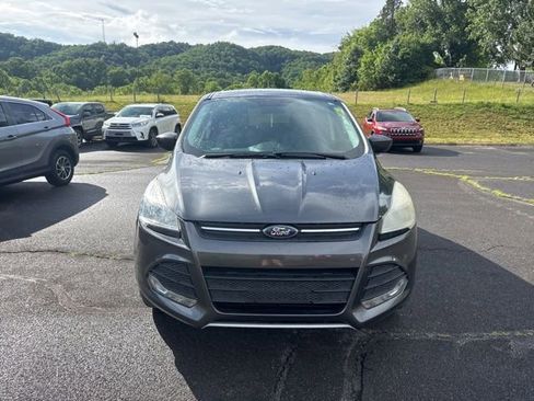 Used 2016 Ford Escape SE FWD image 3