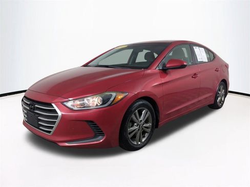 Used 2017 Hyundai Elantra SE image 9