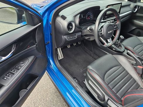 Used 2022 Kia Forte GT image 15