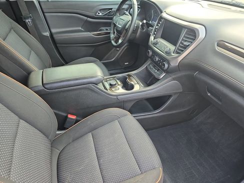 Used 2023 GMC Acadia AT4 AWD/4WD image 10