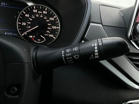 Used 2025 Nissan Altima 2.5 SR image 35