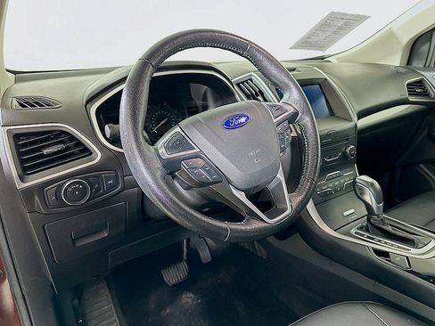 Used 2016 Ford Edge SEL w/ Equipment Group 201A AWD/4WD image 9
