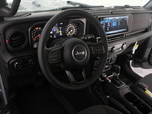 New 2026 Jeep Wrangler Unlimited Rubicon image 8