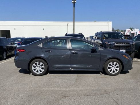 Used 2026 Toyota Corolla LE FWD image 2