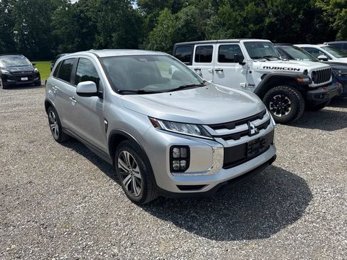 Used 2024 Mitsubishi Outlander Sport ES AWD/4WD image 2