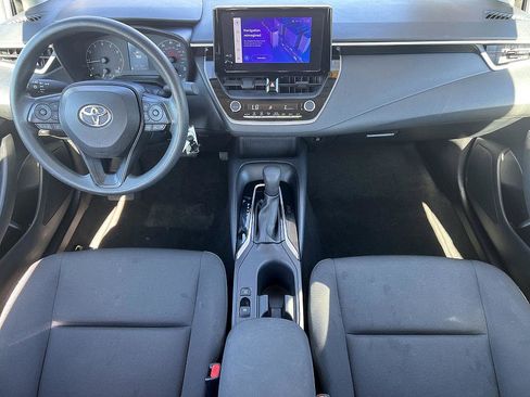 Used 2023 Toyota Corolla LE image 16