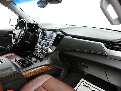 Used 2020 Chevrolet Tahoe Premier w/ Premier Plus Edition AWD/4WD image 16