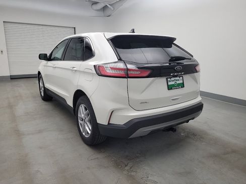 Used 2024 Ford Edge SEL w/ Convenience Package AWD/4WD image 5