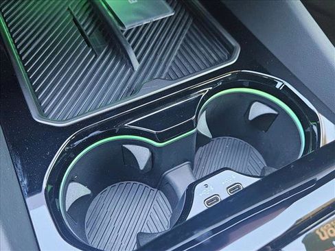 Certified 2025 BMW i5 eDrive40i w/ Premium Package image 22