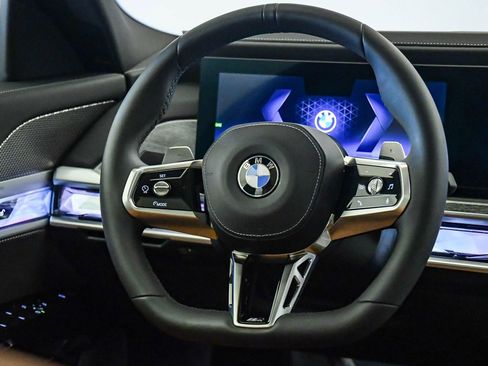 Certified 2023 BMW 740i w/ Parking Assistance Package RWD image 13