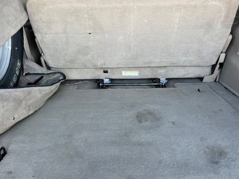 Used 2005 Ford Excursion Limited image 16