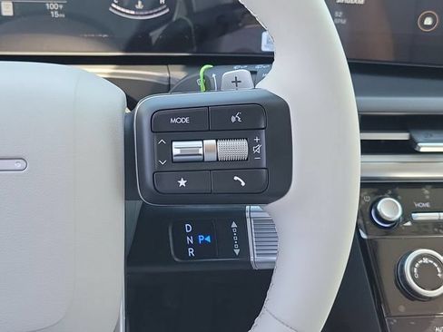 New 2027 Hyundai Santa Fe SE FWD image 8