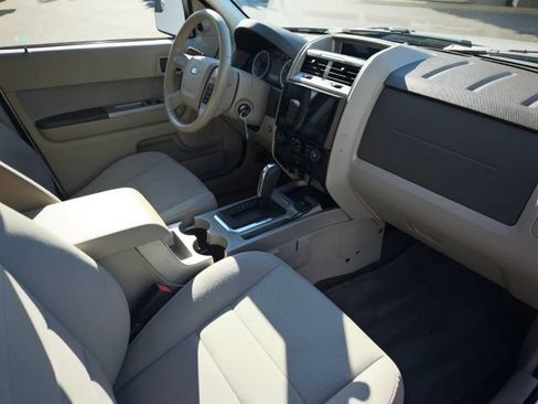 Used 2012 Ford Escape 4WD Hybrid image 31