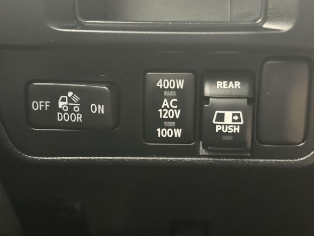 Used 2017 Toyota Tacoma TRD Off-Road w/ Tow Package (A/T) AWD/4WD image 21