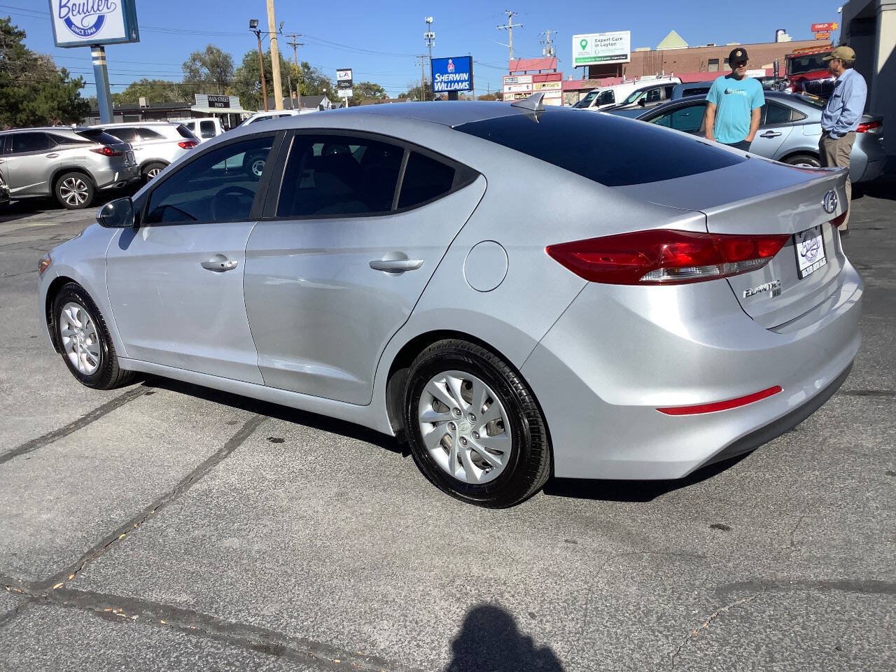 Used 2017 Hyundai Elantra SE FWD image 15